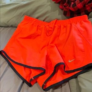 nike women’s running shorts